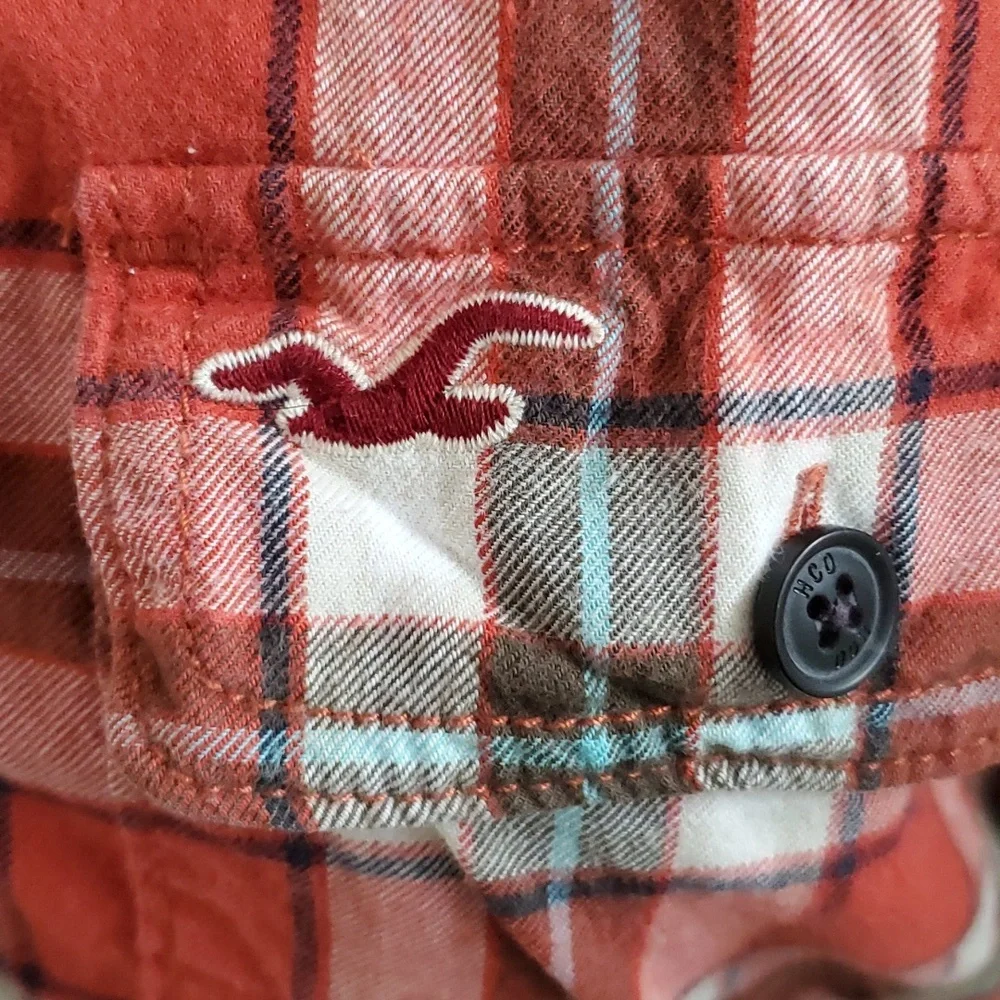 Rusty plaid HOLLISTER button down - Picture 2 of 4